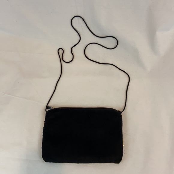 Reneshanta Black and Gold Sequined Soft Purse - Picture 5 of 7